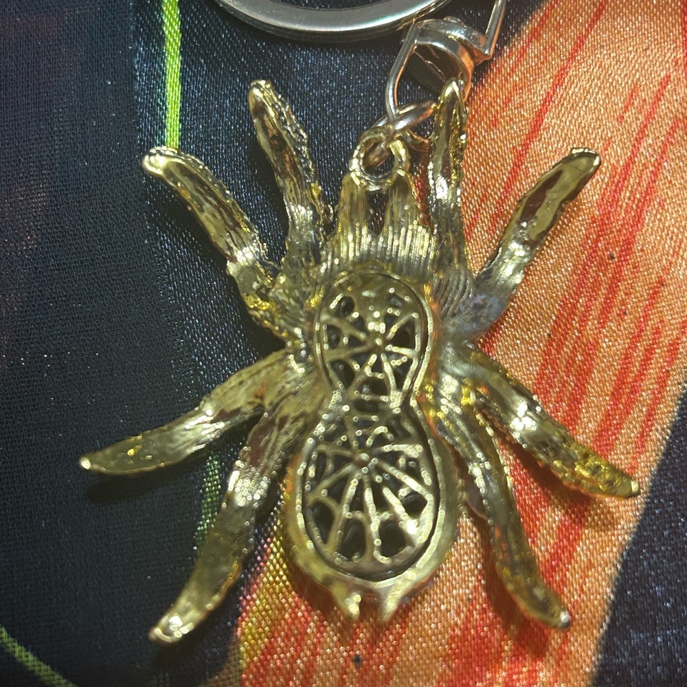 Spider Keychain NWT - Picture 3 of 3
